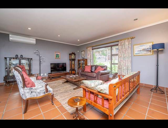 4 BEDROOM HOUSE FOR SALE IN CHRISMAR